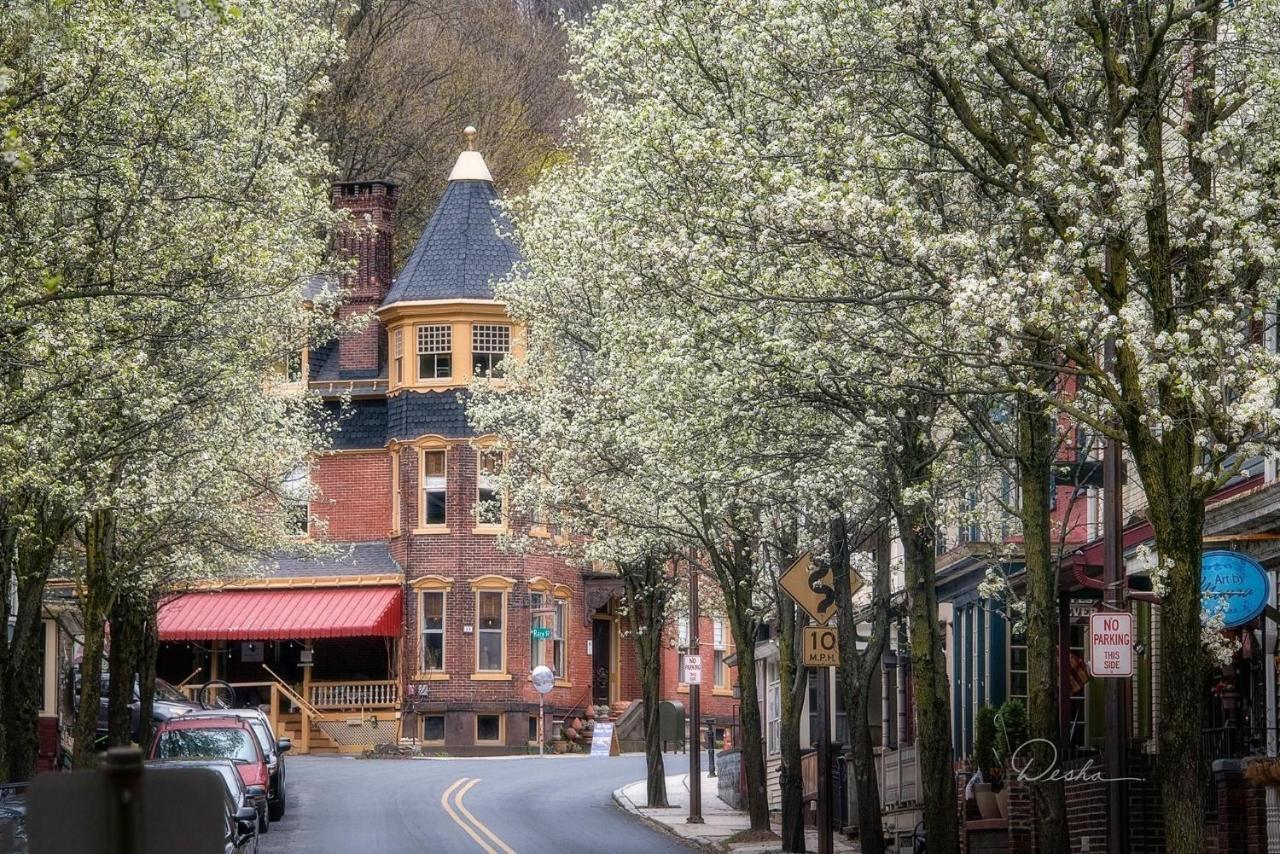 The Dolon House Bed & Breakfast! Jim Thorpe Bagian luar foto